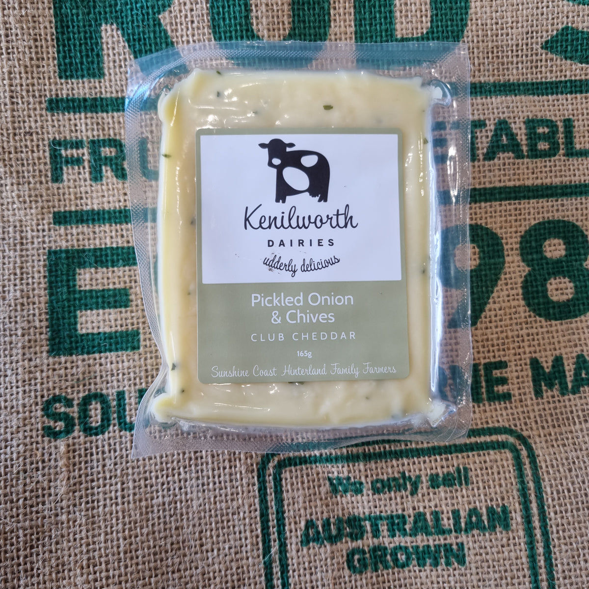 Cheddar- Kenilworth Pickled onion & chives 165g